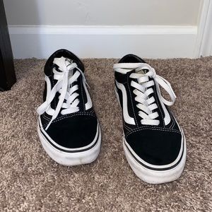Van’s Size 5 men/6.5 women Old Skool Shoes